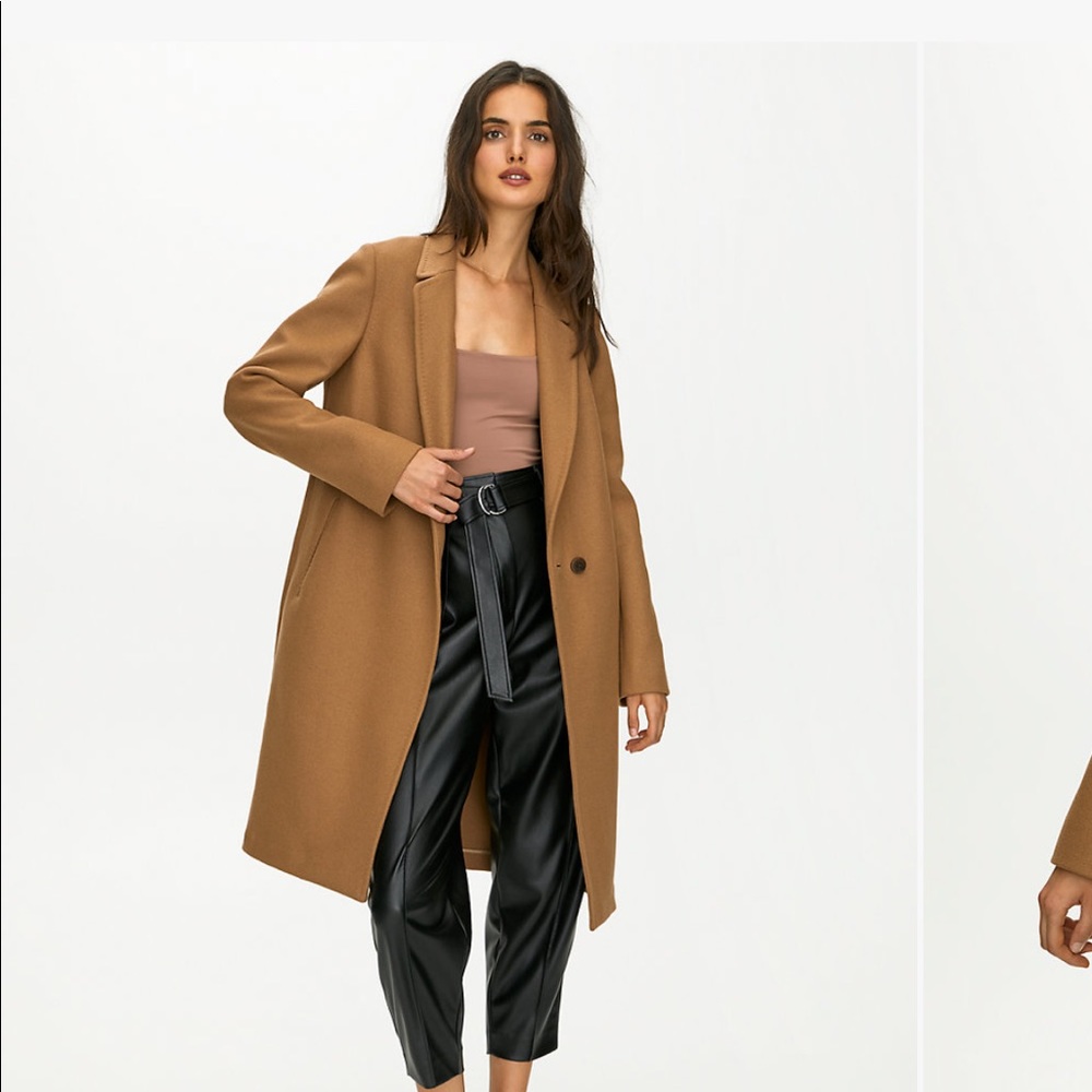 Aritzia Stedman Camel Coat - XS